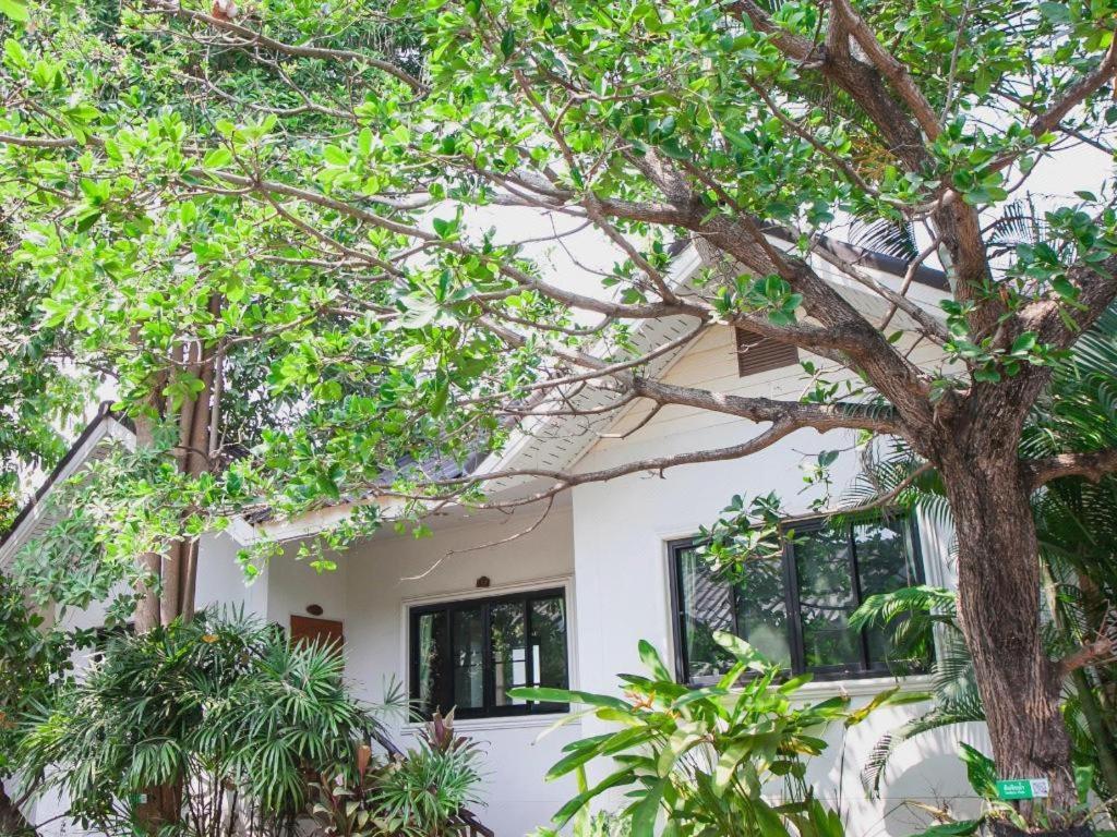 Chayada Garden House And Resort Hotel Nakhonratchasima Exterior foto