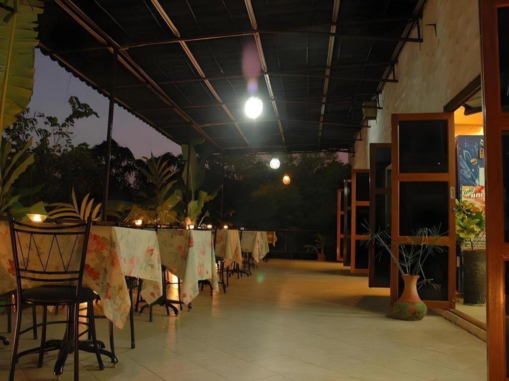 Chayada Garden House And Resort Hotel Nakhonratchasima Exterior foto
