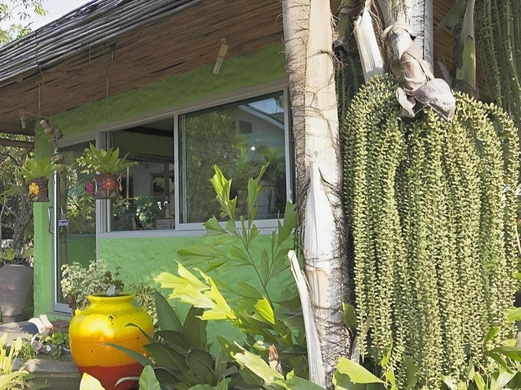 Chayada Garden House And Resort Hotel Nakhonratchasima Exterior foto