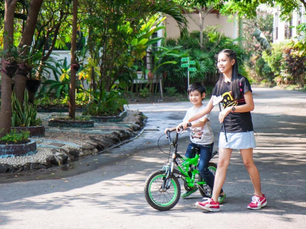 Chayada Garden House And Resort Hotel Nakhonratchasima Exterior foto